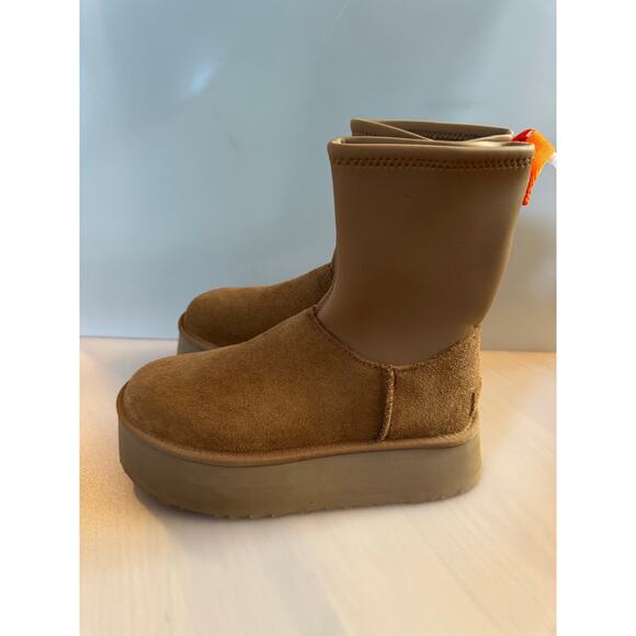UGG Classic Dipper Boot Chestnut (Women's) size 9 (new) - Picture 3 of 8